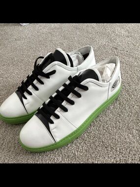 BRAND NEW CRONICS SHOES HAND MADE IN ITALY MENS SIZE 11.5